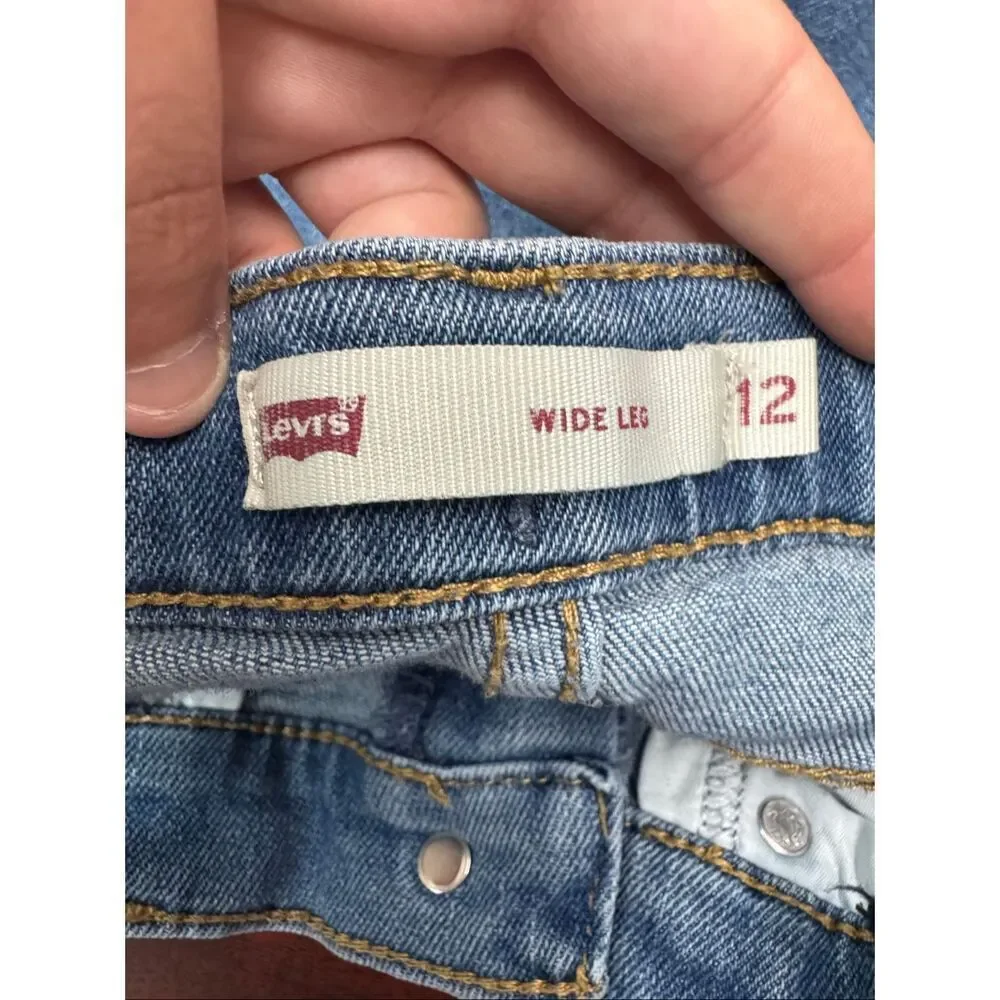 Levis lightly used